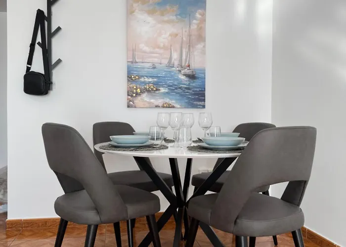 Elegant Two-bedroom In Kato Close To Everything! * Pafos