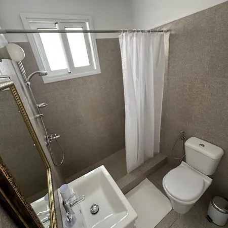 Elegant Two-bedroom In Kato Close To Everything! *